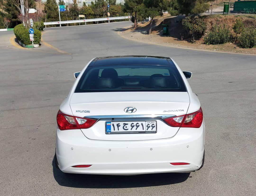 اجاره ماشین با راننده در تهران